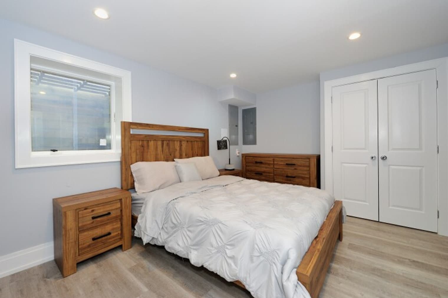 Building Photo - 19 Quail Run