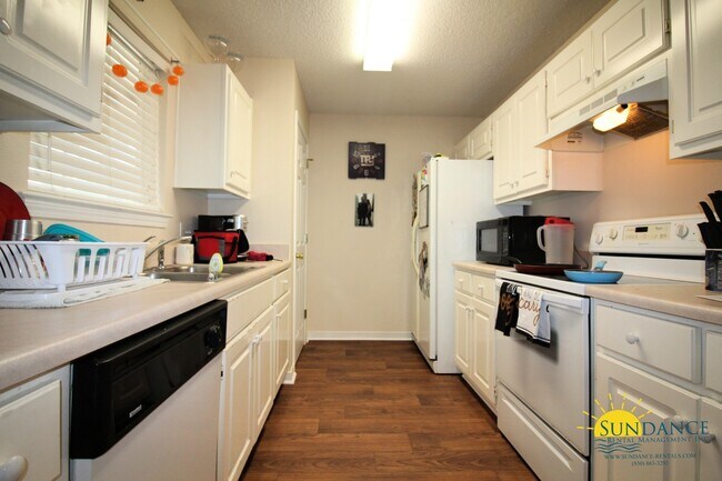 Building Photo - Nice 3 Bedroom Home in Mary Esther