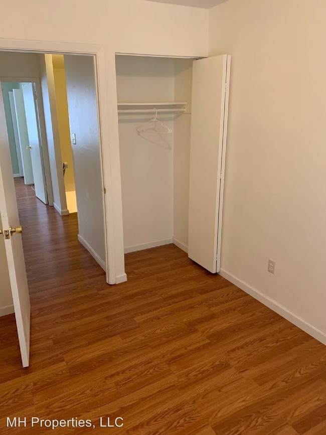 Building Photo - 3 br, 2 bath House - 8841 Trimble Way