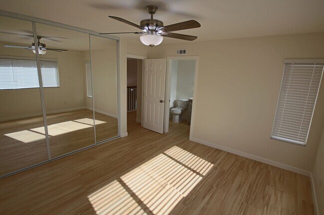 Building Photo - Spring Valley 4-Bedroom Home - Completely remodeled