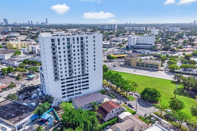 Building Photo - 43 Glen Royal Pkwy