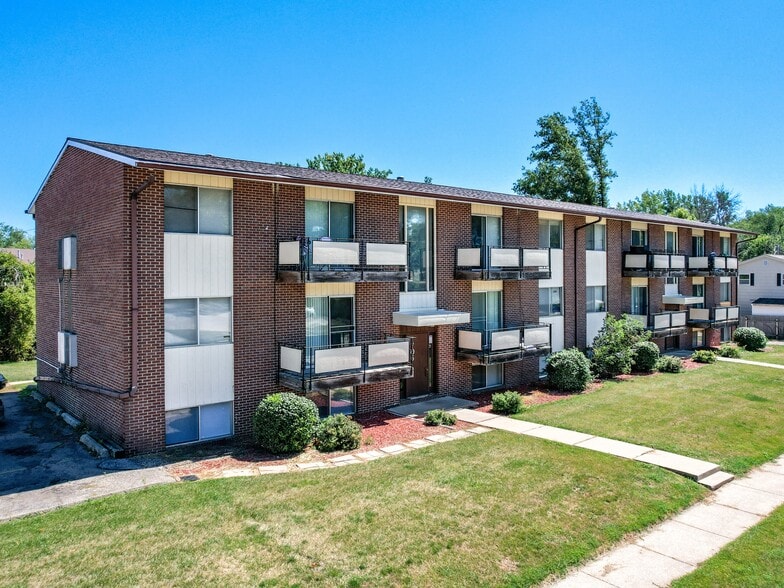 Primary Photo - East Olive Apartments