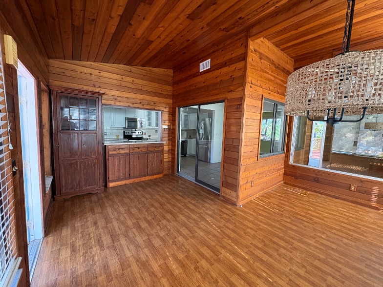 Building Photo - 3025 50th St S