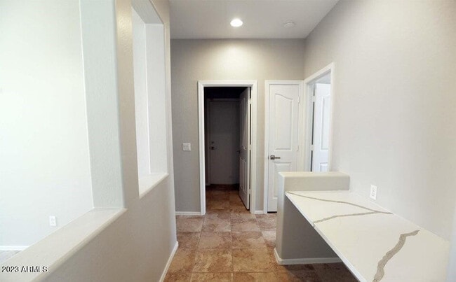 Building Photo - 3462 E Powell Way