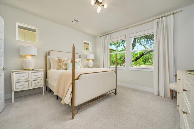 Building Photo - 142 Volterra Ln