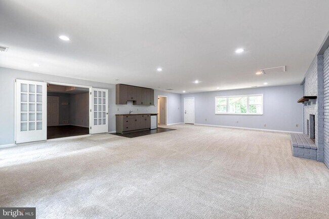 Building Photo - 1099 Snow Hill Ln