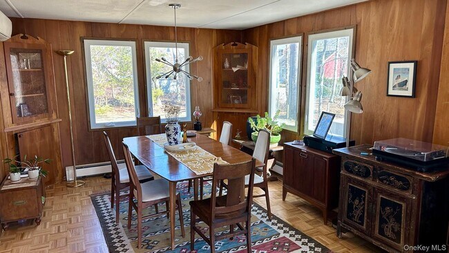 Building Photo - 9 Johnston Rd