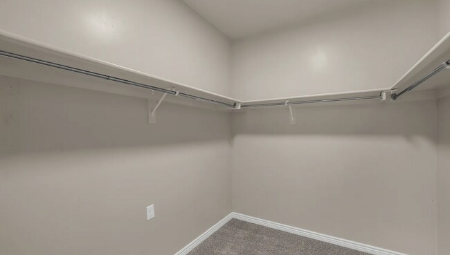 Building Photo - 3321 S 300 W
