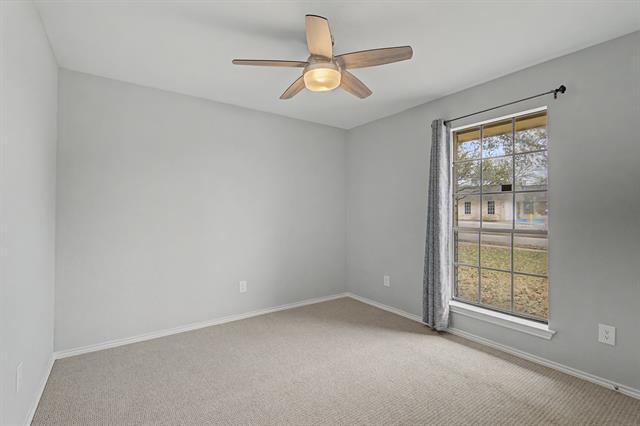 Building Photo - 2126 Teakwood Ln