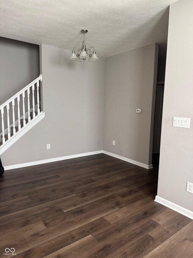 Building Photo - 9623 Prairie Smoke Dr