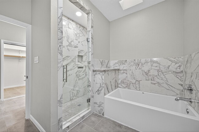 Building Photo - 901 Longmire Rd