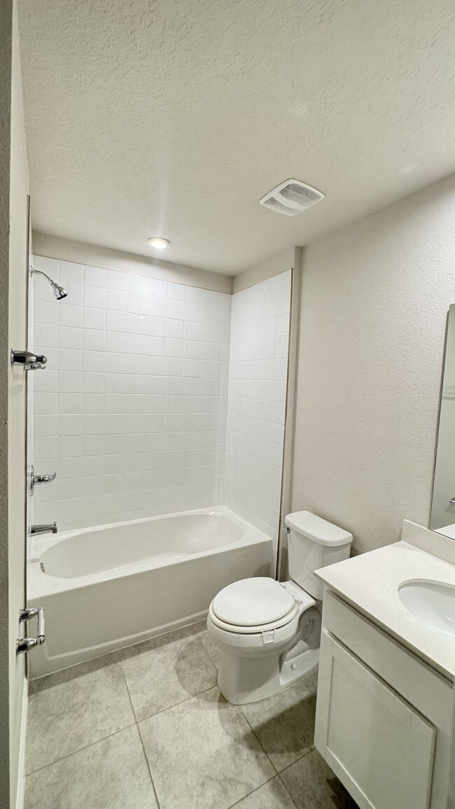 Building Photo - 7176 Luminary ln
