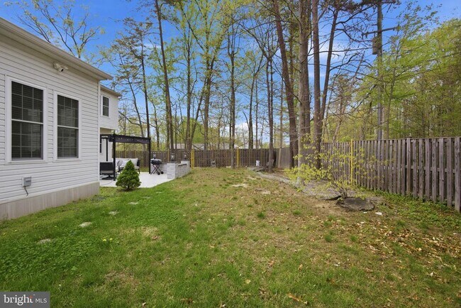 Building Photo - 8664 Pohick Forest Ct