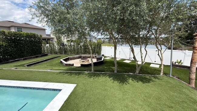 Building Photo - 4452 Seven Canyons Dr