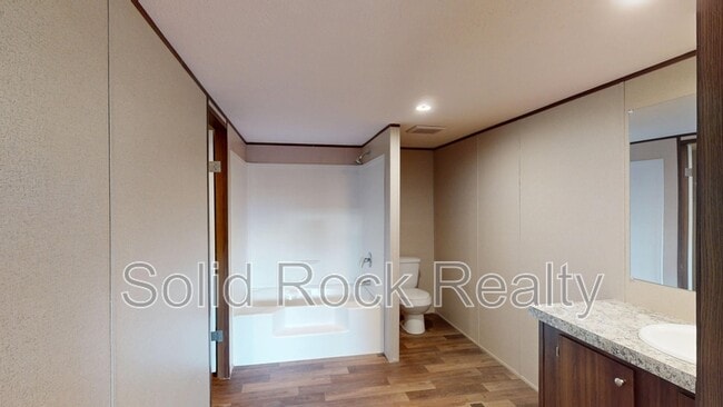 Building Photo - 75 N Curtis Rd