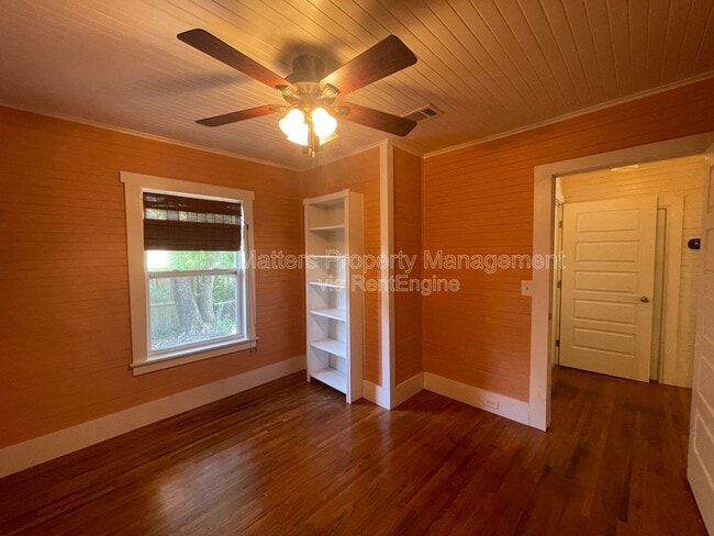 Building Photo - 2318 N 17th Ave