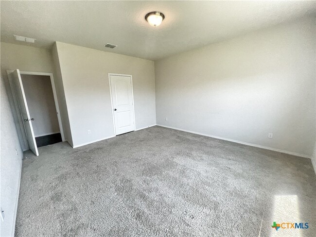 Building Photo - 940 Chachalaca Ct