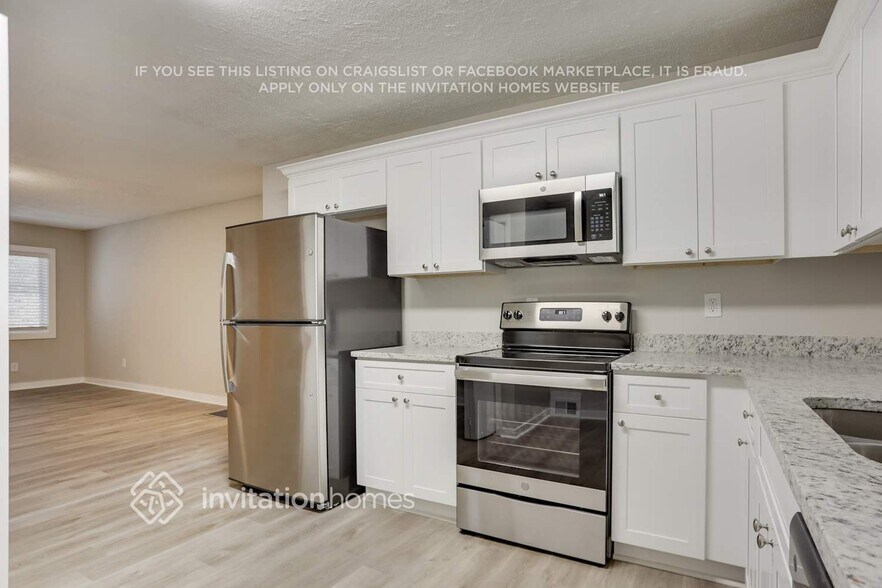 Building Photo - 992 Washington Rd