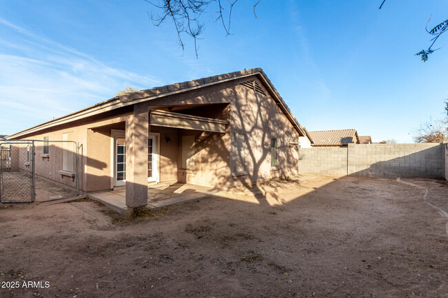 Building Photo - 17771 W Ventura St