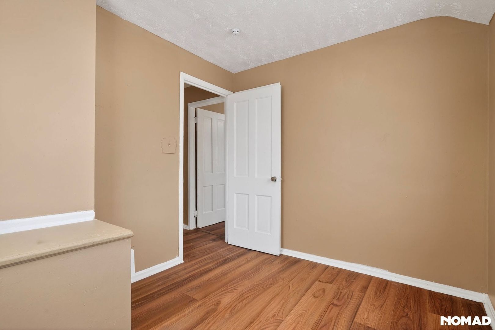 Building Photo - 3894 E 144th St