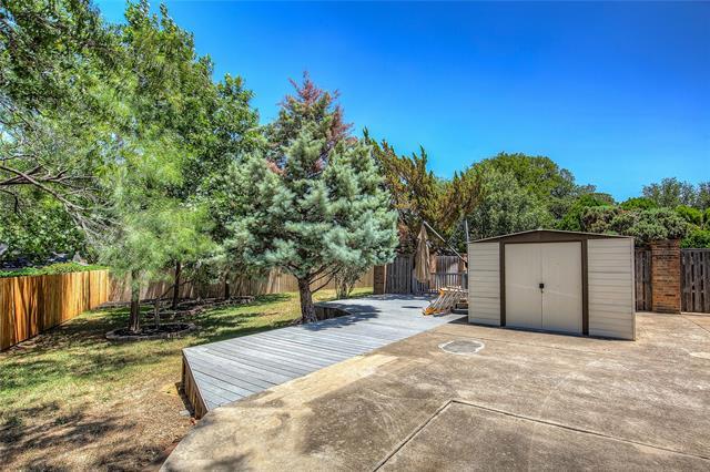 Building Photo - 307 Oakmont Dr