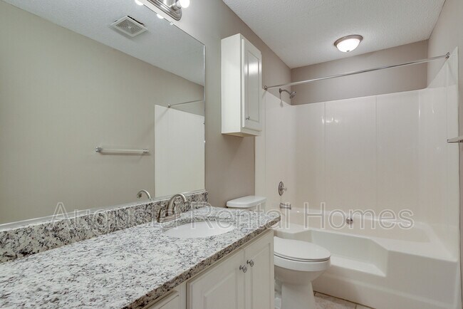 Building Photo - 2019 Caton Dr