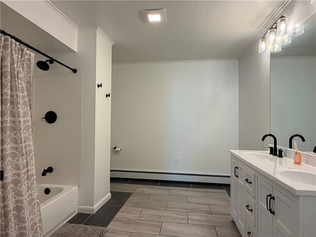 Building Photo - 6 Dietz St