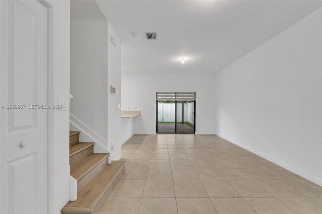 Building Photo - 12871 SW 233rd Terrace