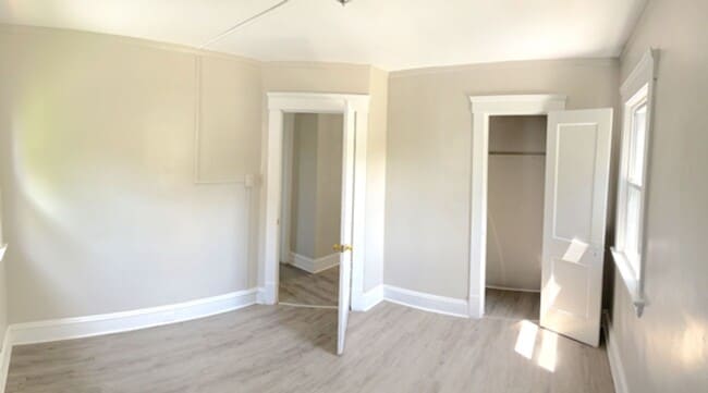 Building Photo - Nice 3 Bedroom, 1 Bathroom Home – Available Now