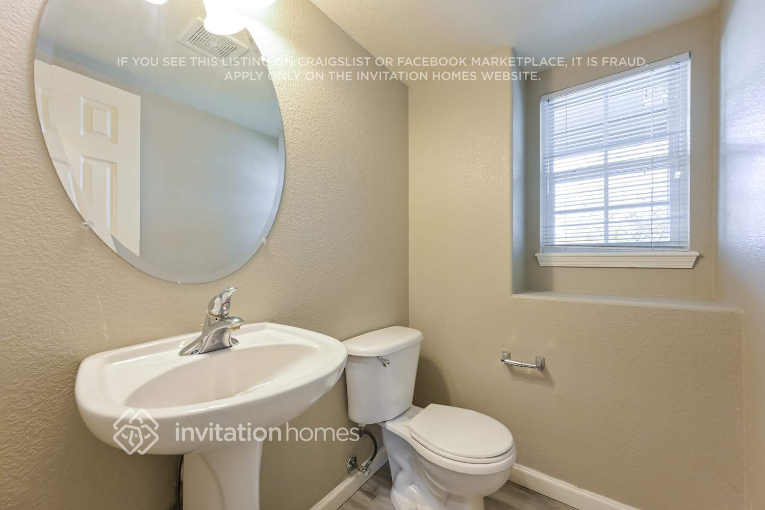 Building Photo - 3205 Oakes Mill Pl