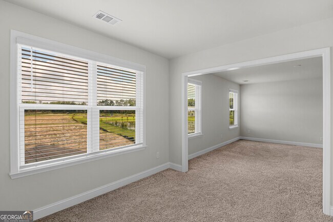Building Photo - 340 Dendron Dr