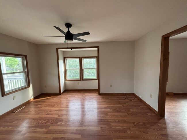 Building Photo - 58 Riverview Ave