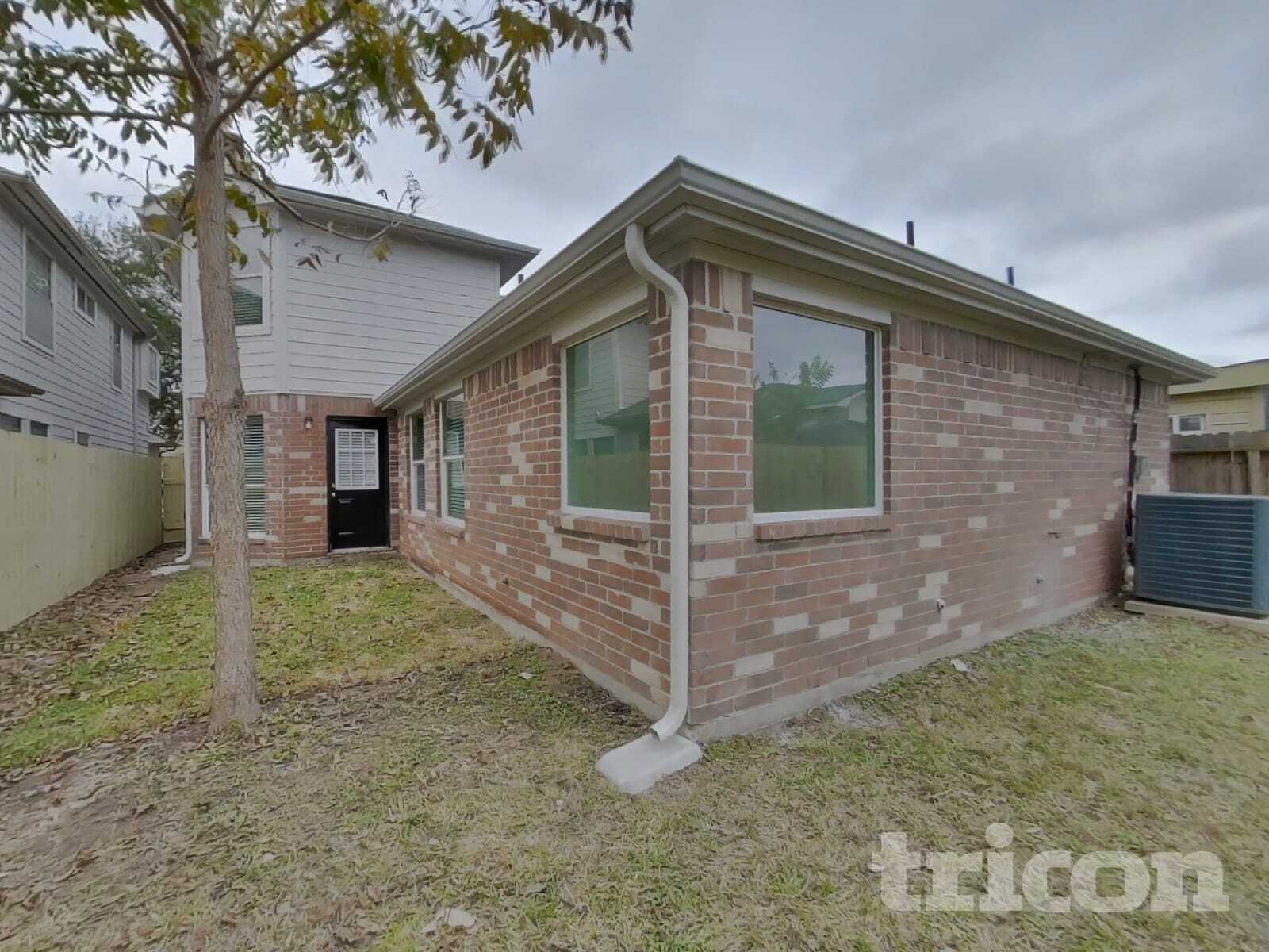 Building Photo - 6726 Misty Dale Dr