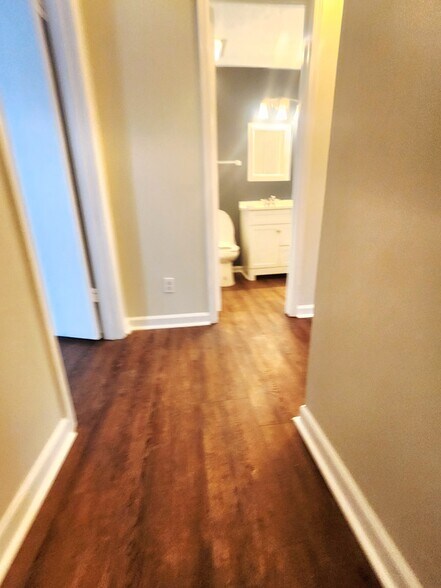 Building Photo - 780 Glynn Oaks Dr