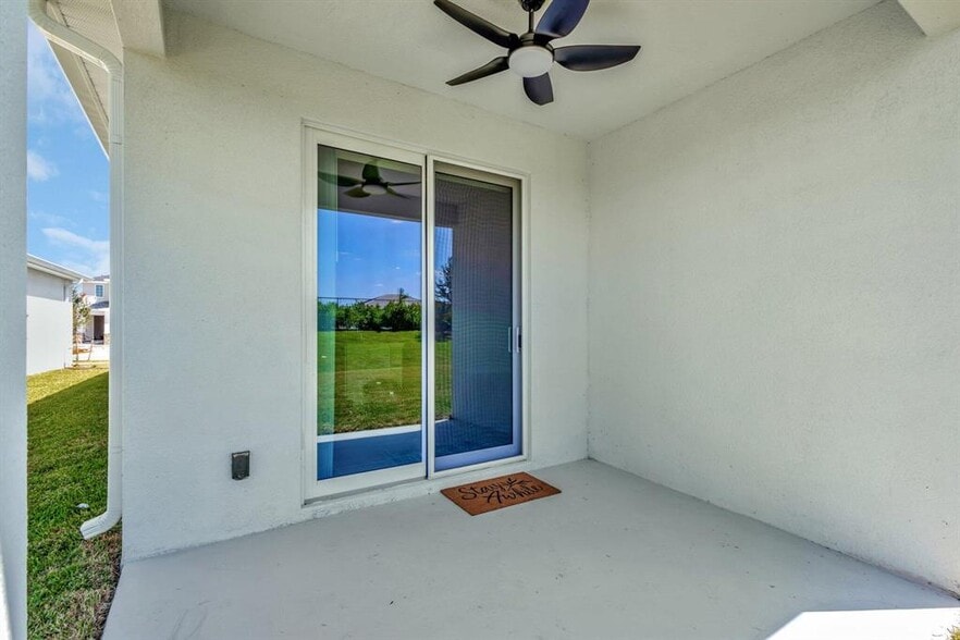 Building Photo - 12639 SW Forli Way