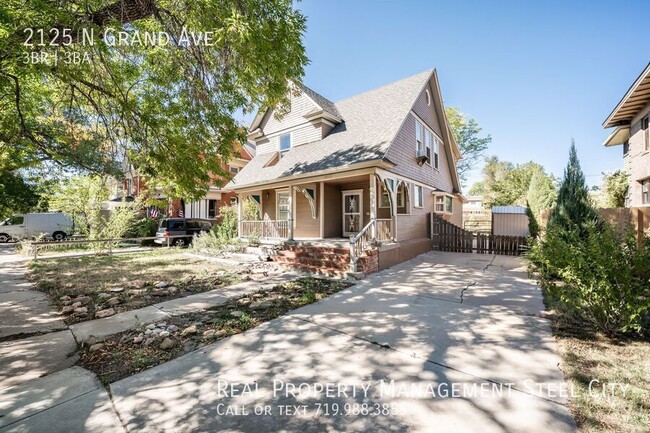 Building Photo - 2125 N Grand Ave