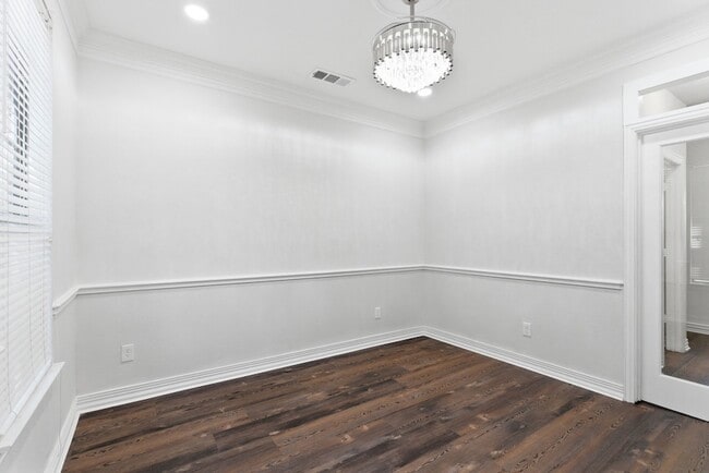 Building Photo - 5308 Sandstone Ln