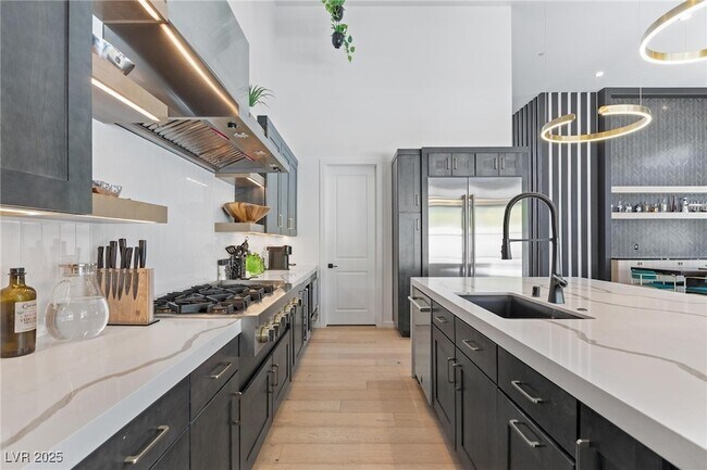 Building Photo - 10927 White Clay Dr