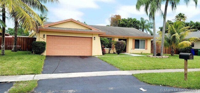 Building Photo - 6991 NW 20th Ct