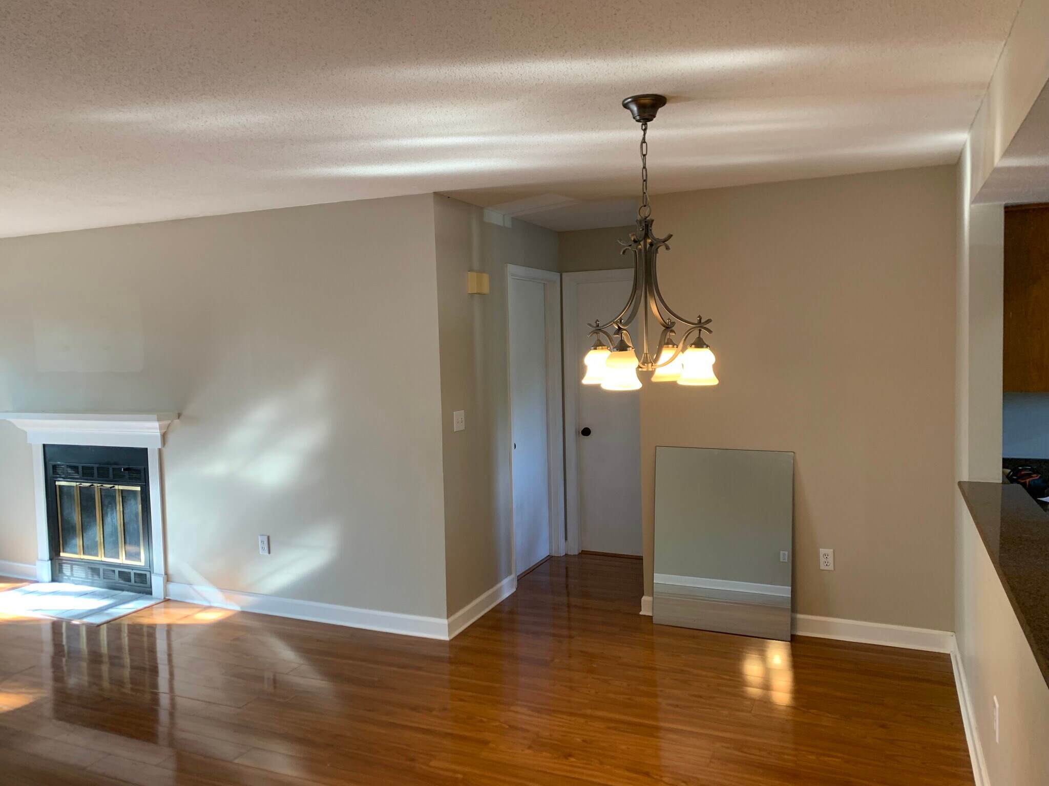 Building Photo - 1309 Sunfield Dr