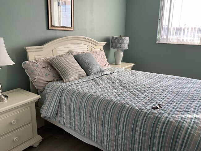 Building Photo - 2020 N Atlantic Ave