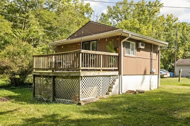 Building Photo - 6721 Riverfront Ave