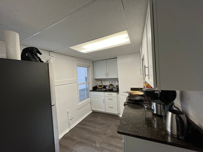 Building Photo - 48 Zulema St