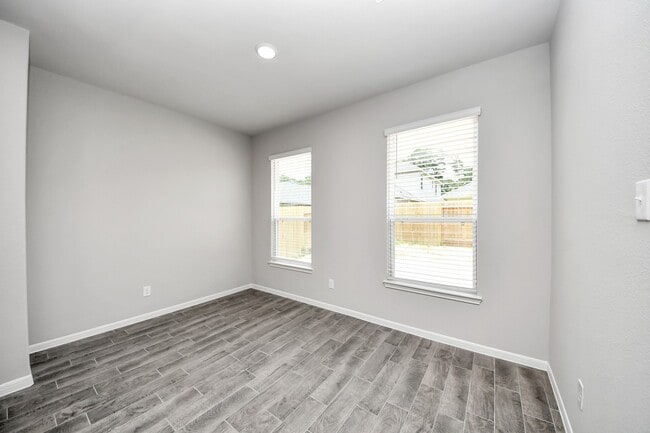 Building Photo - 22826 Xanthos St