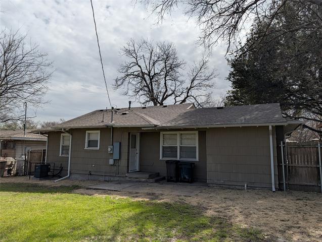 Building Photo - 2716 Bilglade Rd