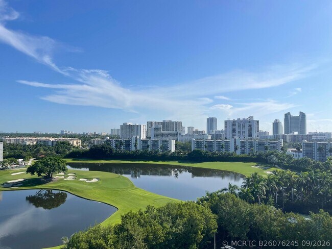 Building Photo - 1755 E Hallandale Beach Blvd