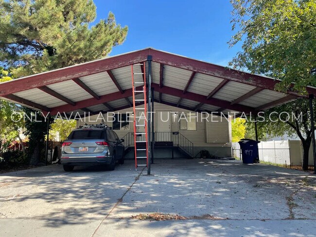 Building Photo - 947 S 900 W