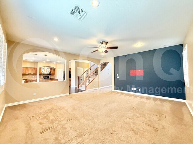 Building Photo - 16111 W Winslow Dr