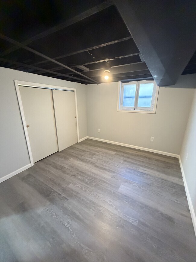 Building Photo - 406 Tiffin Ave