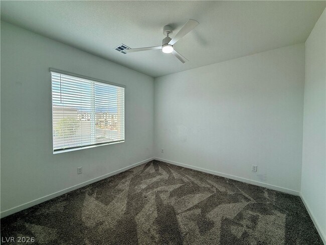 Building Photo - 4414 Peressini St